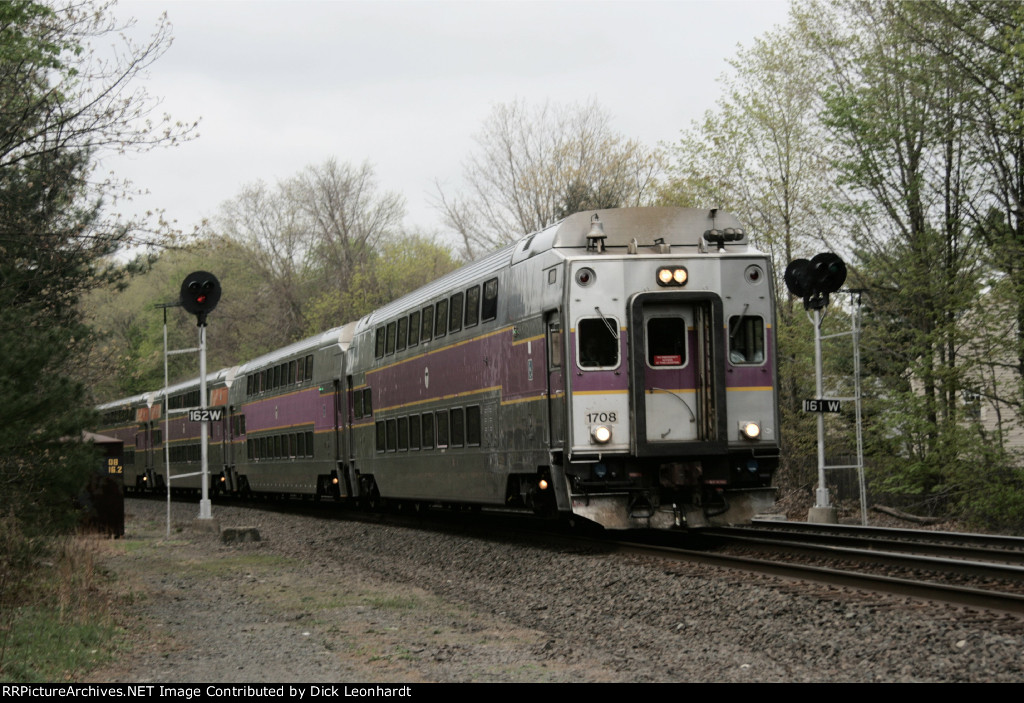 MBTA 1708